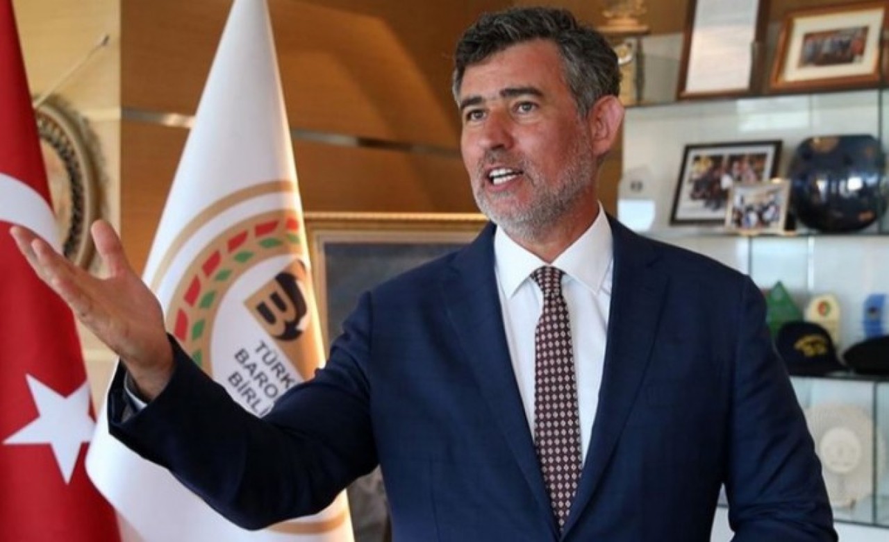 Baro başkanlarının protesto ettiği Metin Feyzioğlu'ndan 'İstifa edecek misiniz' sorusuna yanıt!