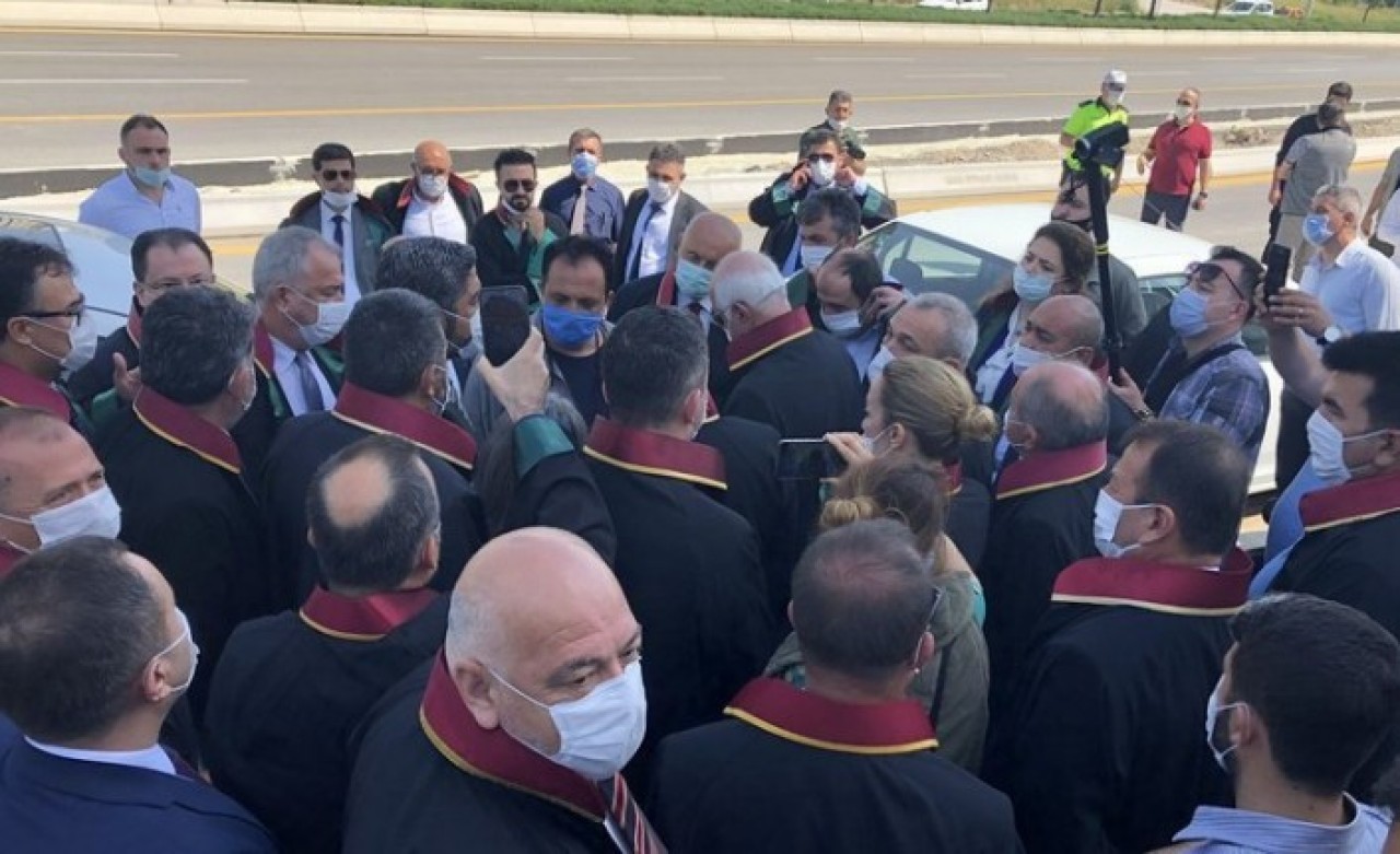 Baro başkanları Ankara'da: Polis izin vermedi