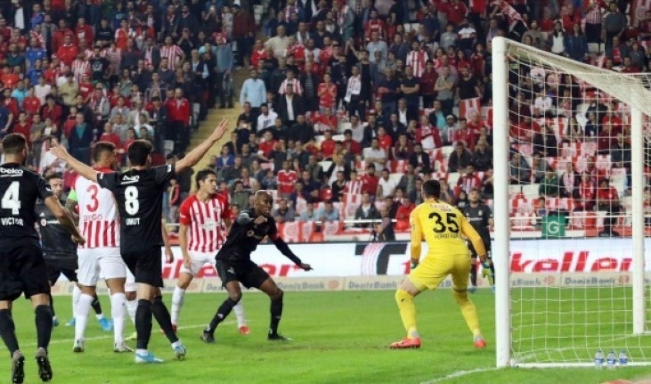 Beşiktaş ile Antalyaspor karşılaşıyor: İlk onbirler