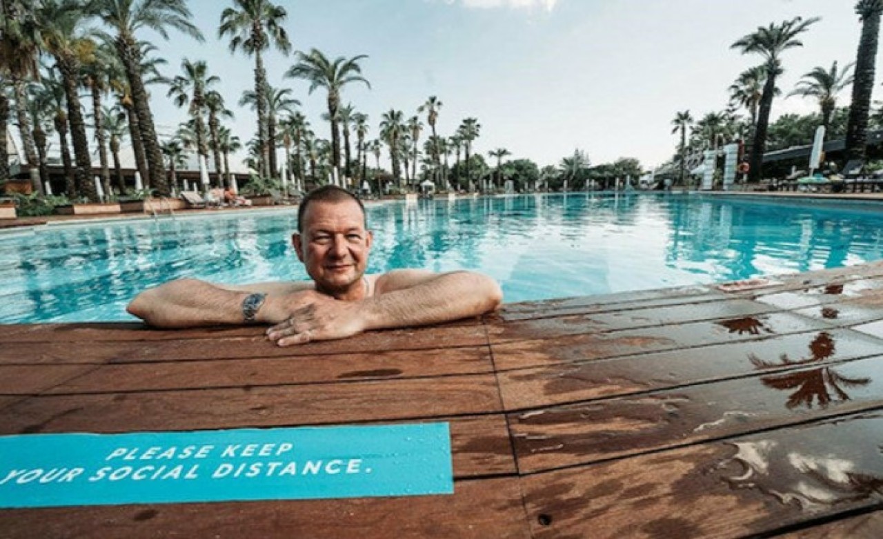 Bild muhabirinden Antalya'ya övgü: Berlin'den daha tedbirli