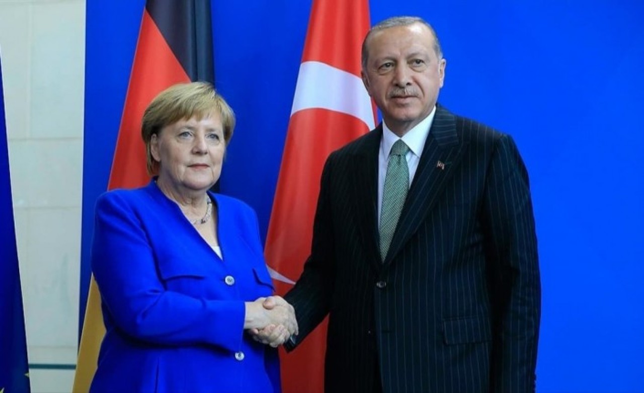 Cumhurbaşkanı Erdoğan,  Almanya Başbakanı Merkel'le görüştü: Flaş karar
