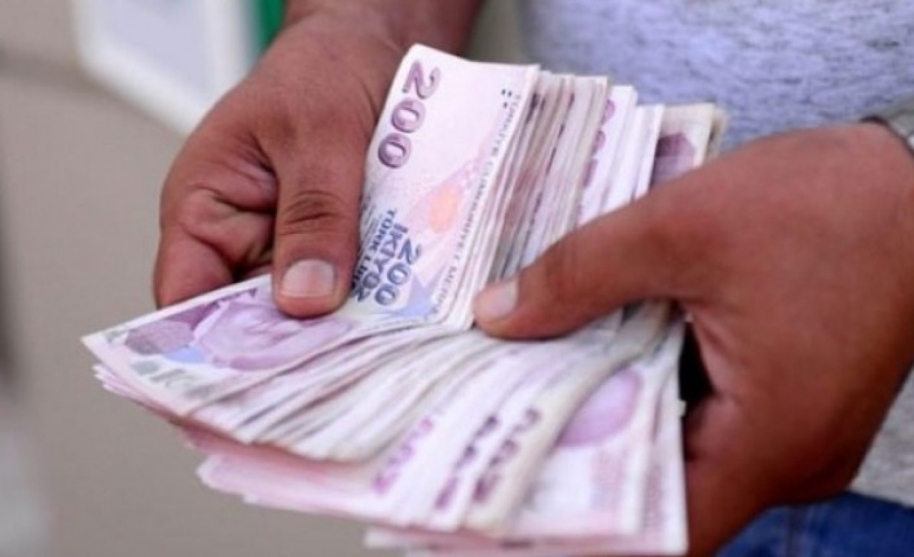 Emeklilerin Kurban Bayramı ikramiyelerinin tarihi belli oldu: Ne kadar zam gelecek?