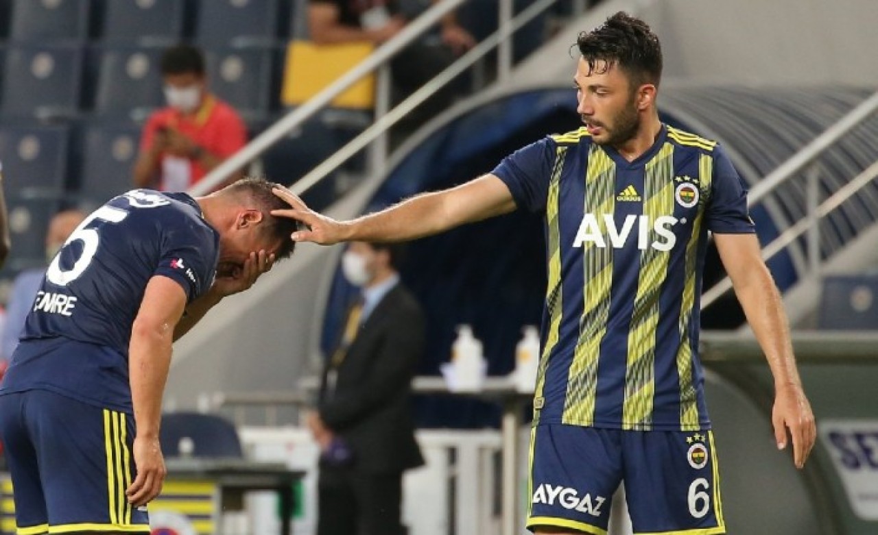 Emre Belözoğlu hüngür hüngür ağladı: İşte nedeni