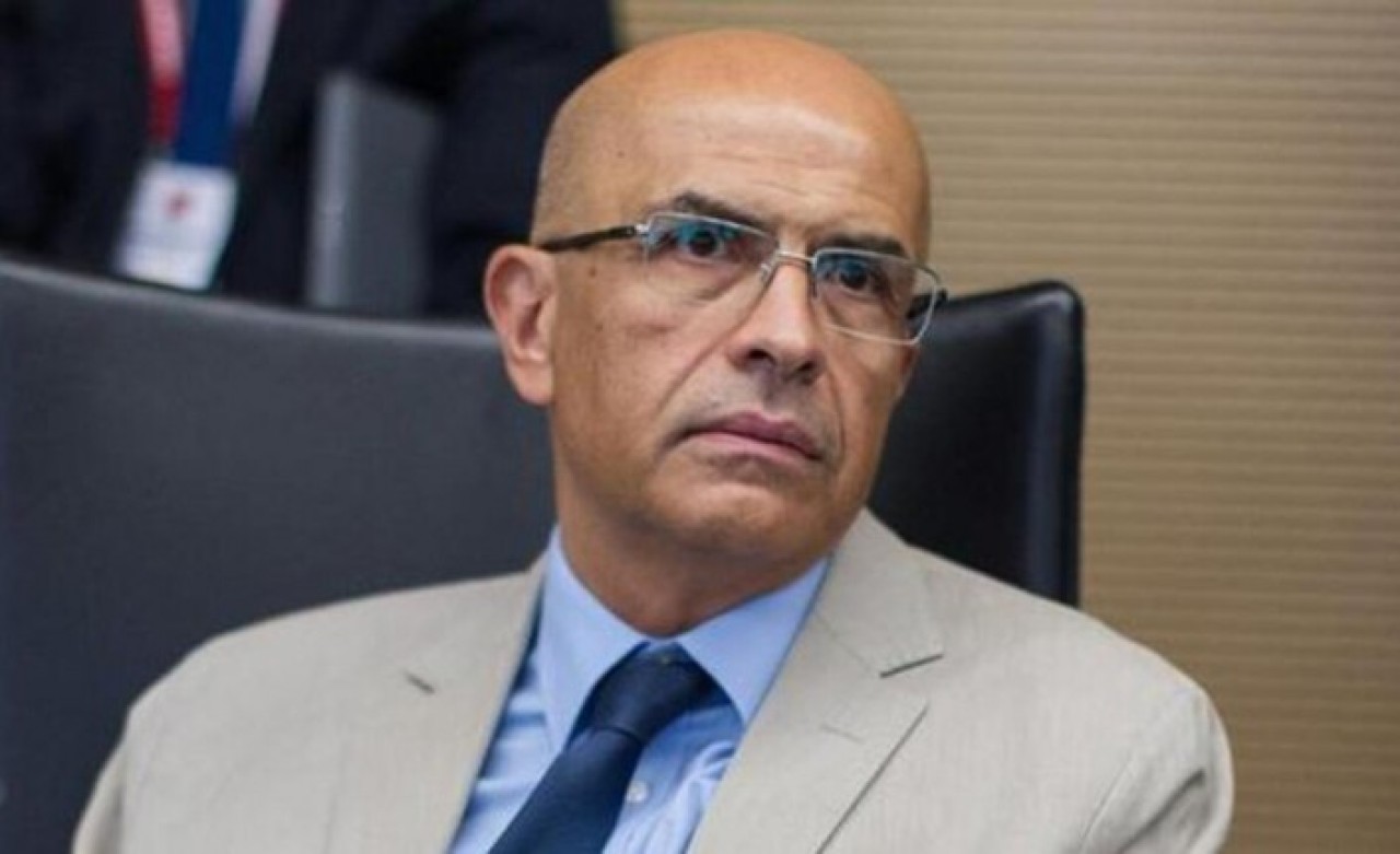 Enis Berberoğlu gözaltına alındı