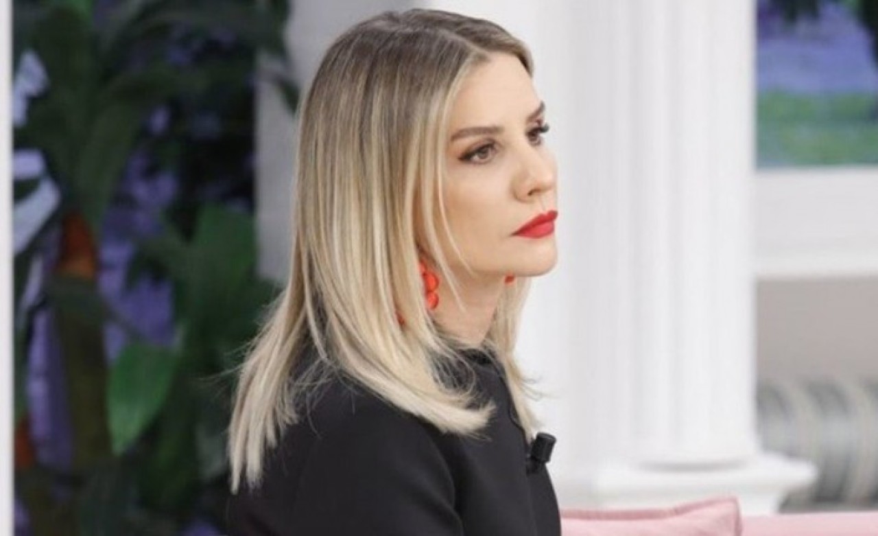 Esra Erol hamile mi? Esra Erol üçüncü çocuğa mı hamile?