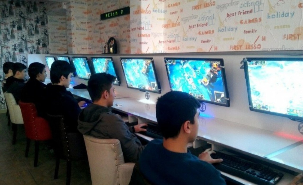 İnternet kafeler ve elektronik oyun salonlarının açılış tarihi belli oldu! İşte alınacak önlemler