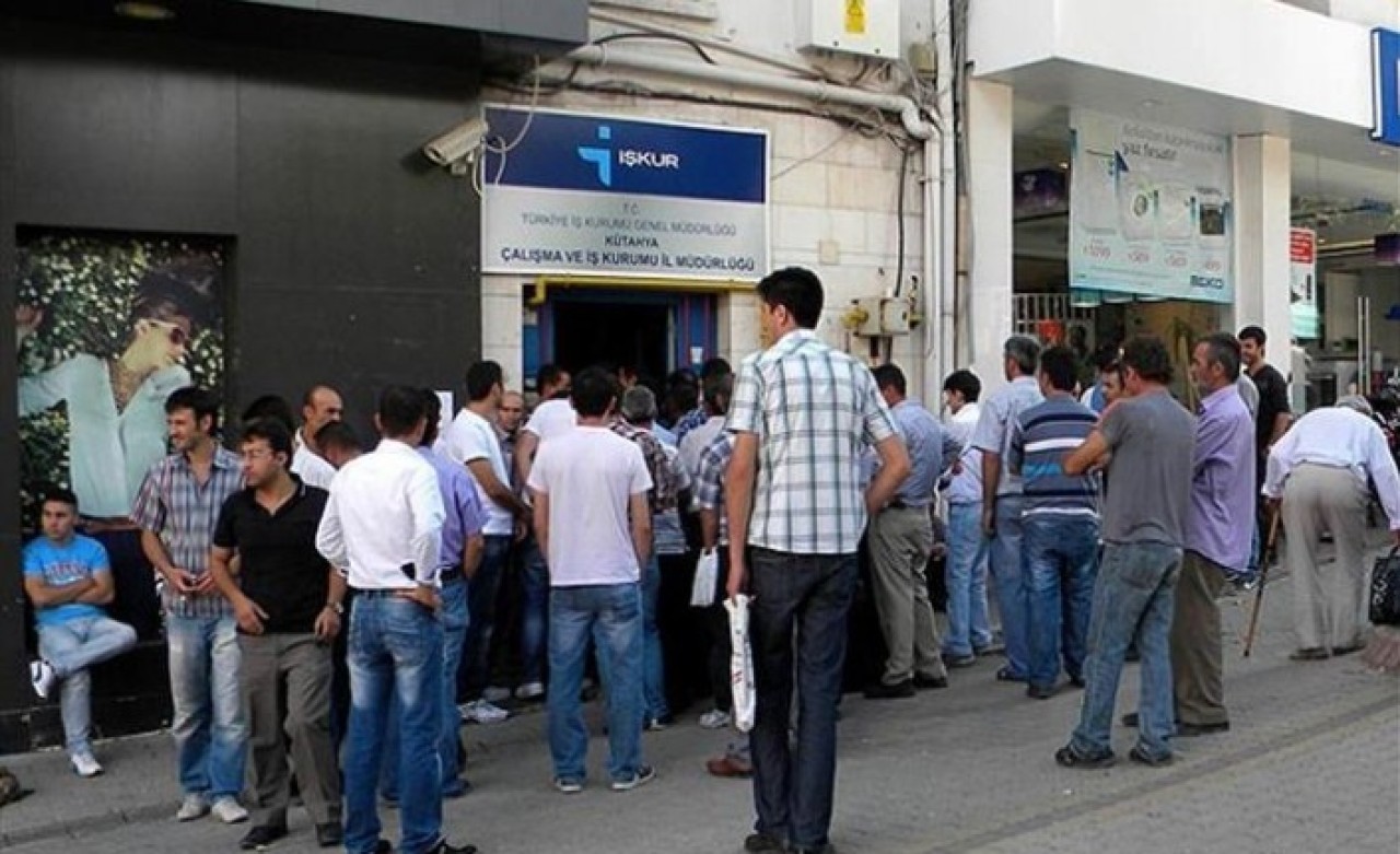 İŞKUR'dan uyarı: İş ararken dolandırılmayın