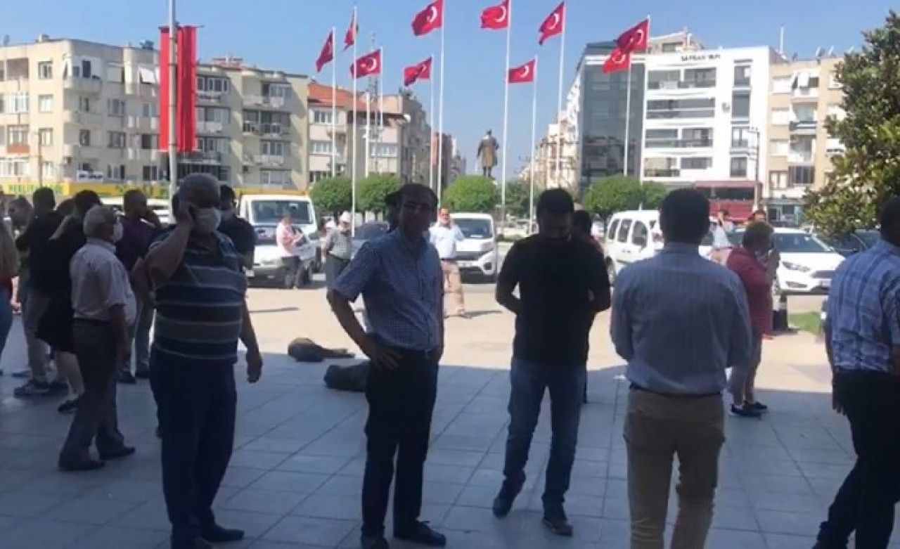 İstanbul,  Bursa ve İzmir'de hissedilen deprem meydana geldi!