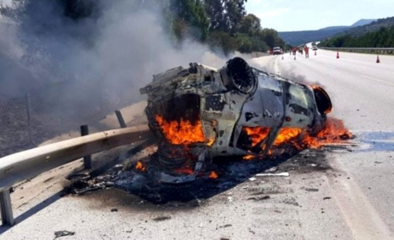 Kahreden kaza: Yanan otomobilde İbrahim Örçelik'le kızı İlayda öldü