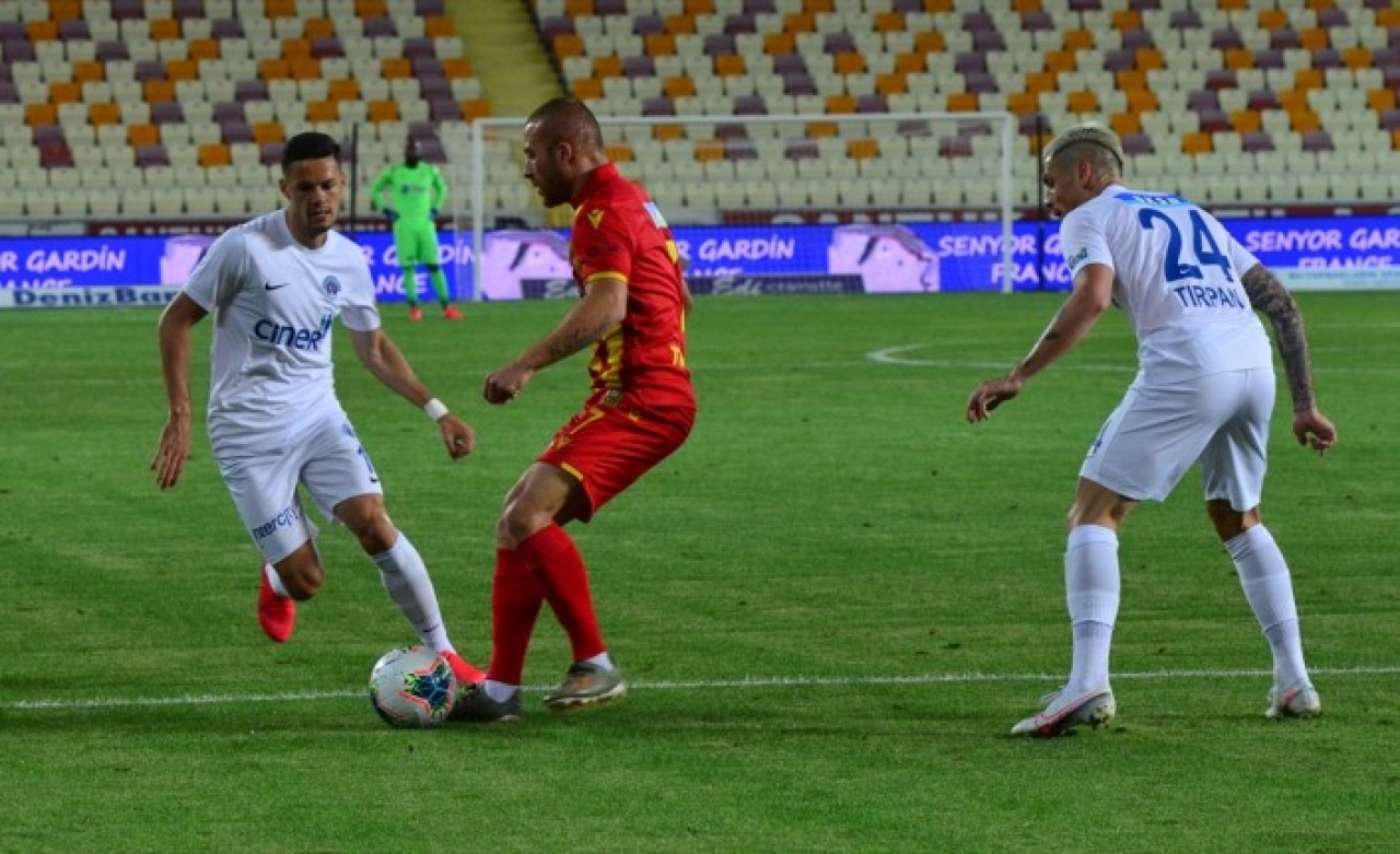 Malatyaspor ateşe düştü,  Kasımpaşa nefes aldı