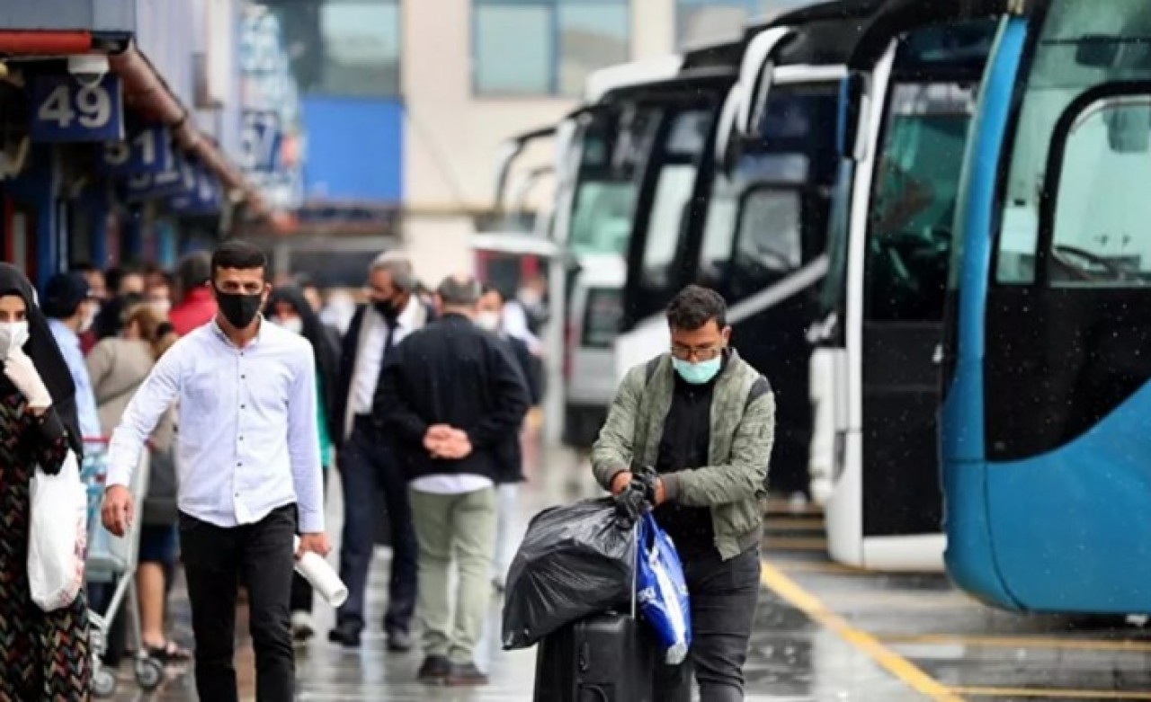 Seyahat yasağının kalkmasıyla 2 milyon kişi şehir değiştirdi