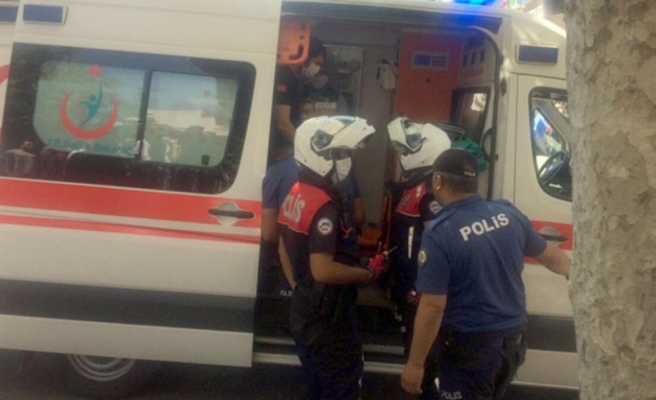 Şiddet uygulayan bu kez kadın: Erkek arkadaşının yüzüne kezzap attı!