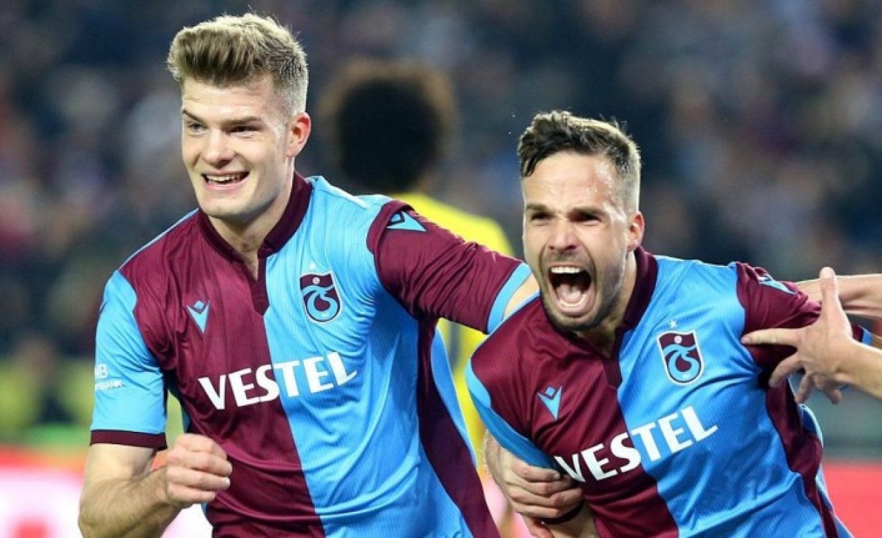 Trabzonsporlu Novak Fenerbahçe'de