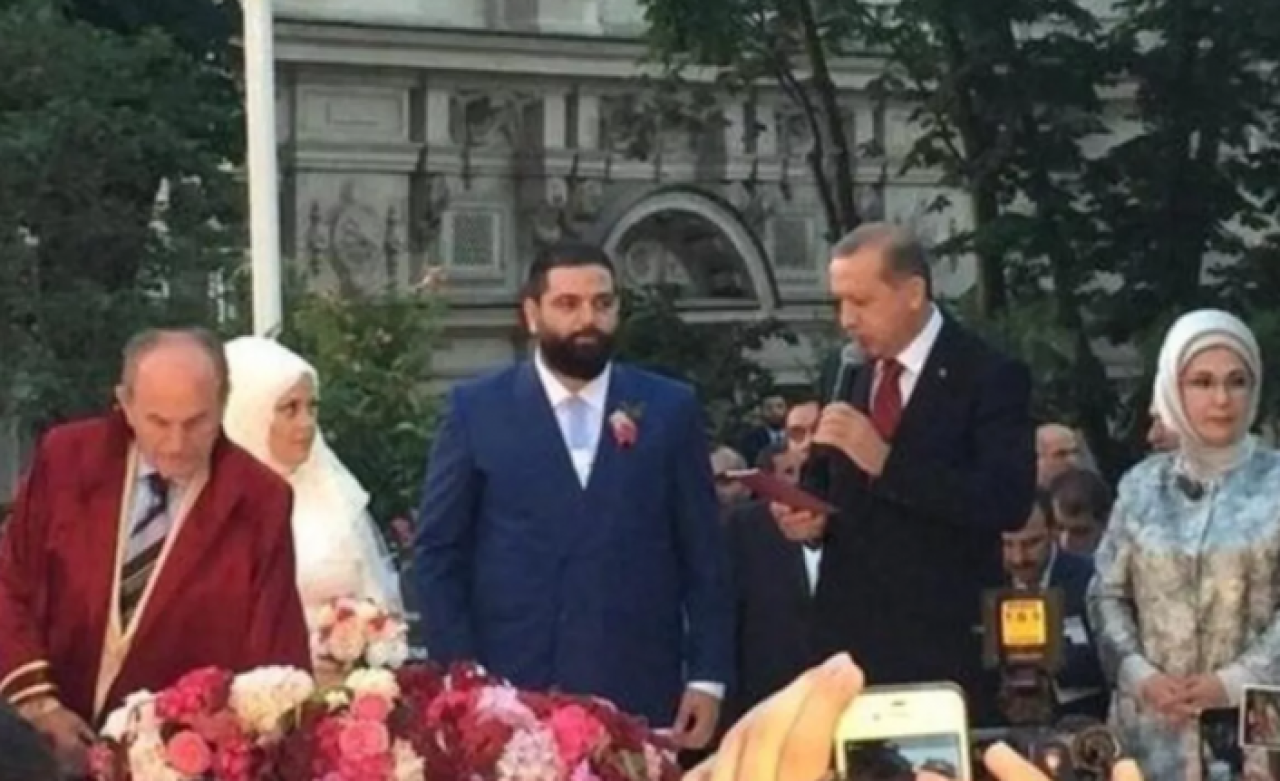 Ahmet Davutoğlu'na yakınlığıyla bilinen Taha Ün gözaltına alındı!