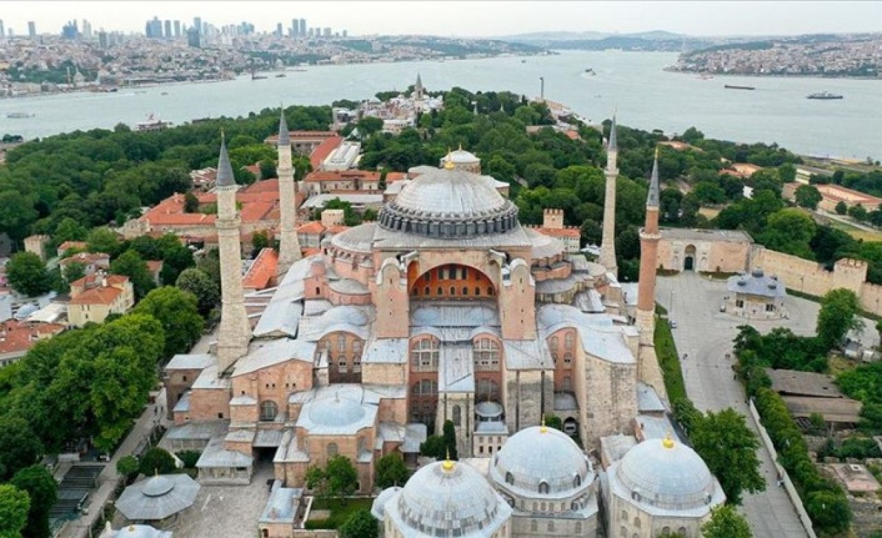 Ayasofya-i Kebir Cami-i Şerifi ibadete açılıyor
