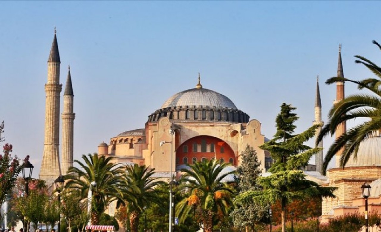 Ayasofya için 24 Temmuz programı belli oldu: İçeride 500 kişiyle namaz kılınacak