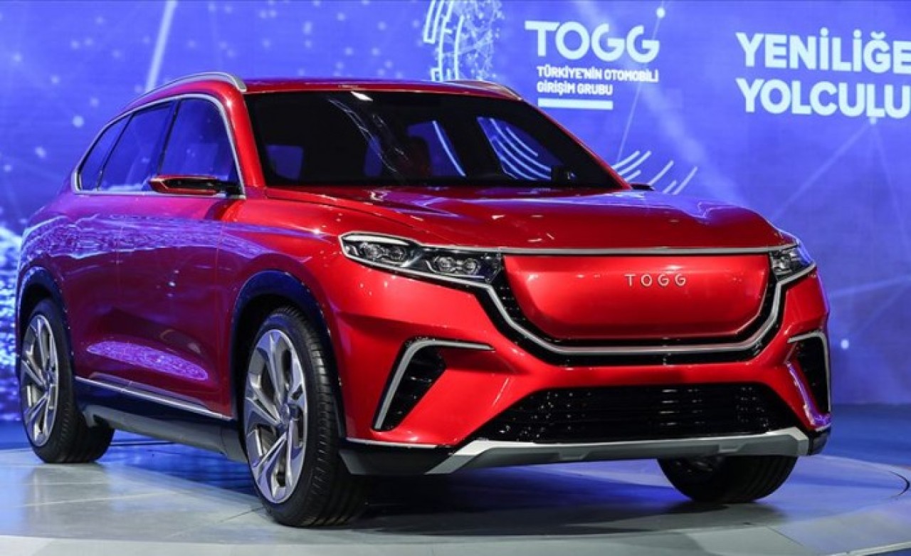 Bakan Varank'tan yerli otomobilin fiyatı hakkında açıklama