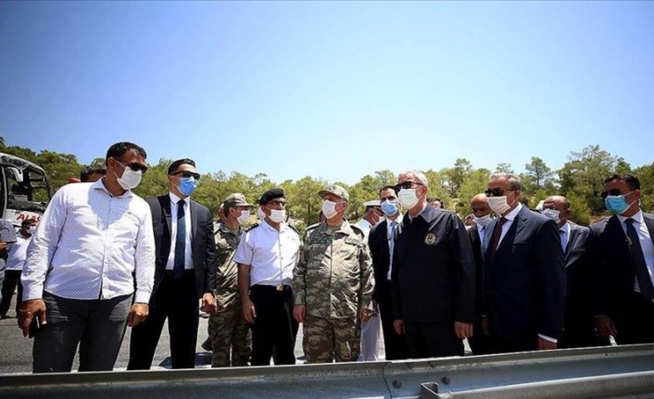 Bakan Akar'dan askeri aracın devrilme nedenine ilişkin açıklama