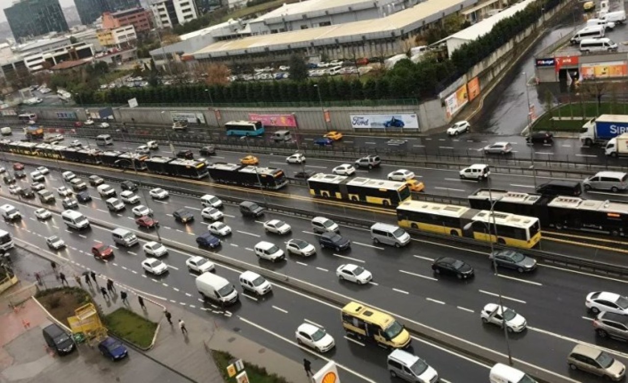Bayram boyunca tüm seferler ücretsiz,  mezarlıklar için ek sefer düzenlenecek