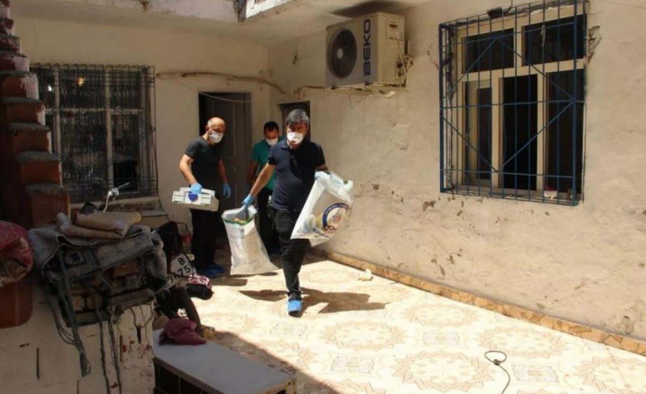 Diyarbakır'da Mücella Demir isimli kadın silahla vurulmuş halde bulundu