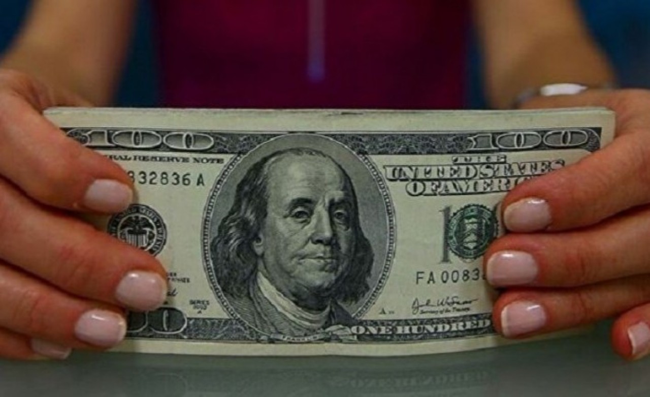 Dolar yeni güne 6.85'le merhaba dedi