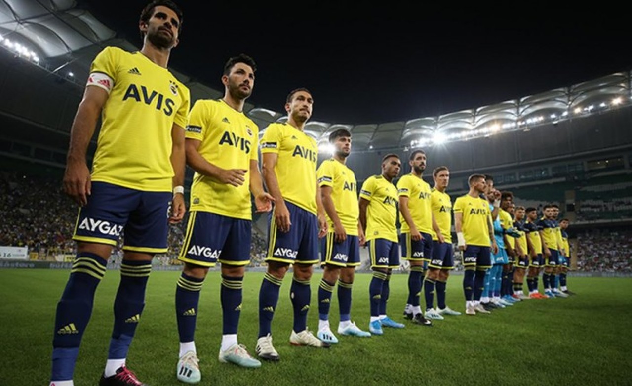 Fenerbahçe'nin yeni teknik direktörü belli oldu!