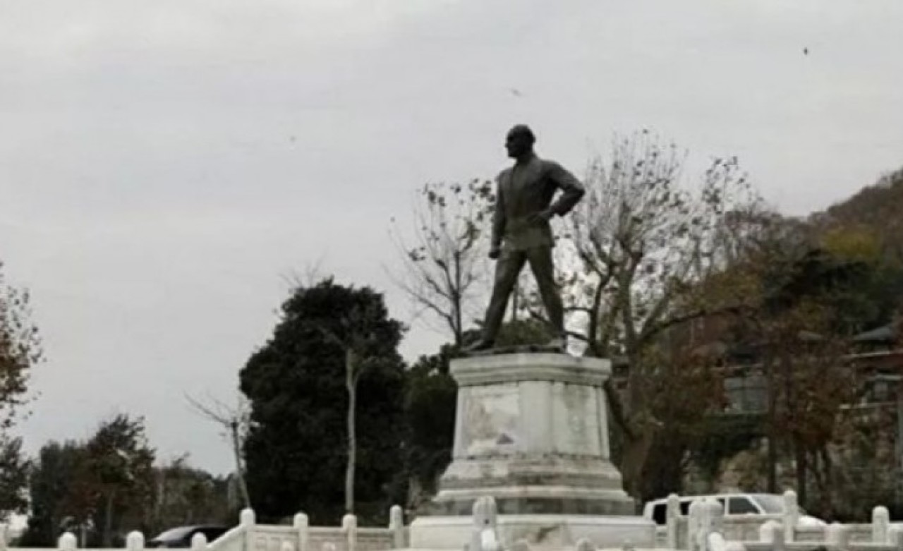 İBB Meclisi'nden tarihi karar: İlk Atatürk heykeli korunacak