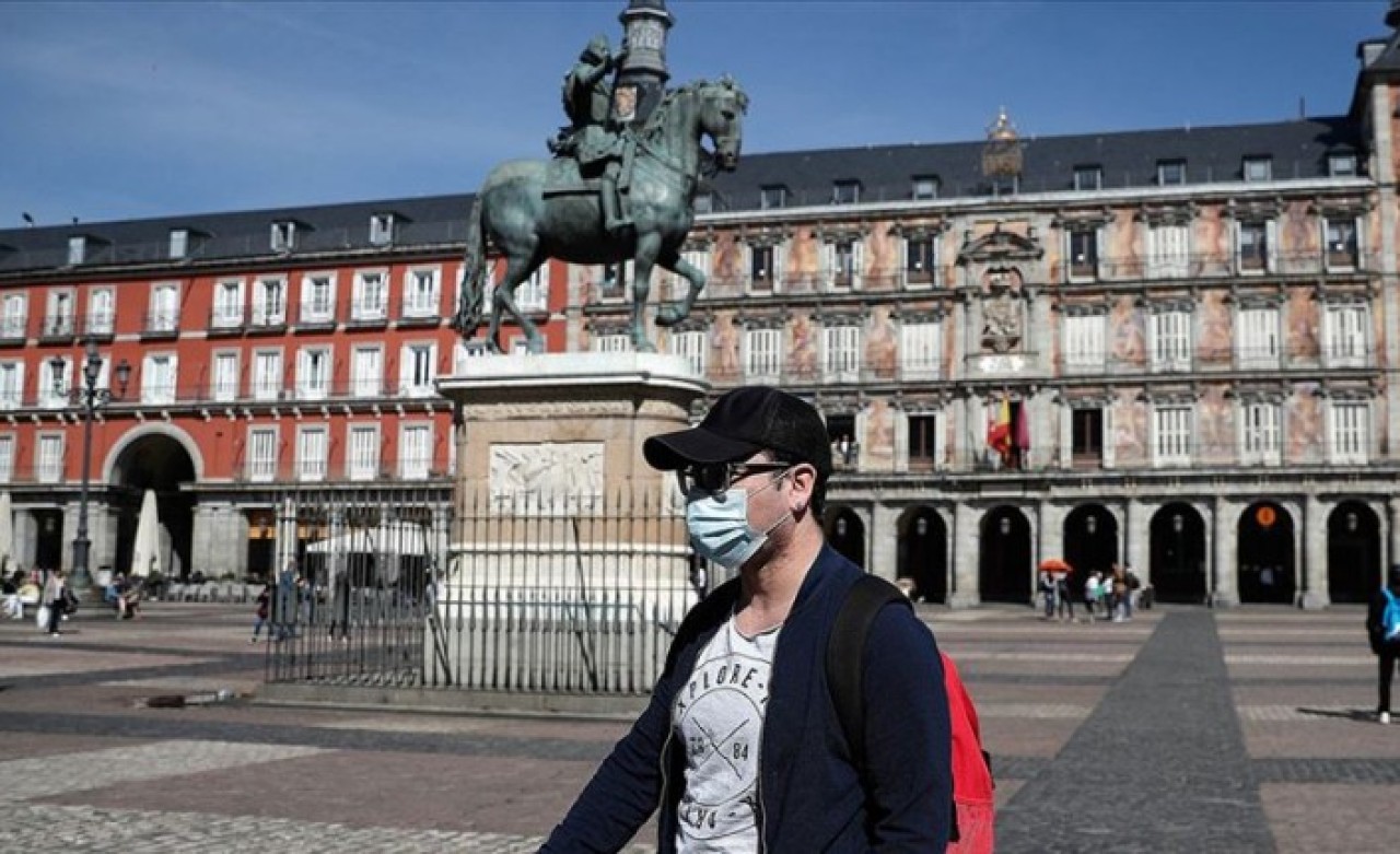 İspanya'da şok! Koronavirüste başa dönüldü