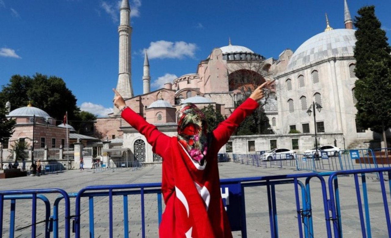 İsrailli gazeteden küstah çıkış: 'Türkiye Ayasofya'nın bedelini ödeyecek!'