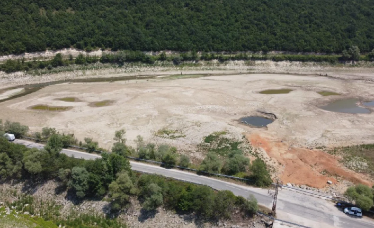 İstanbul'a kötü haber: 2 içme suyu barajı kurudu!