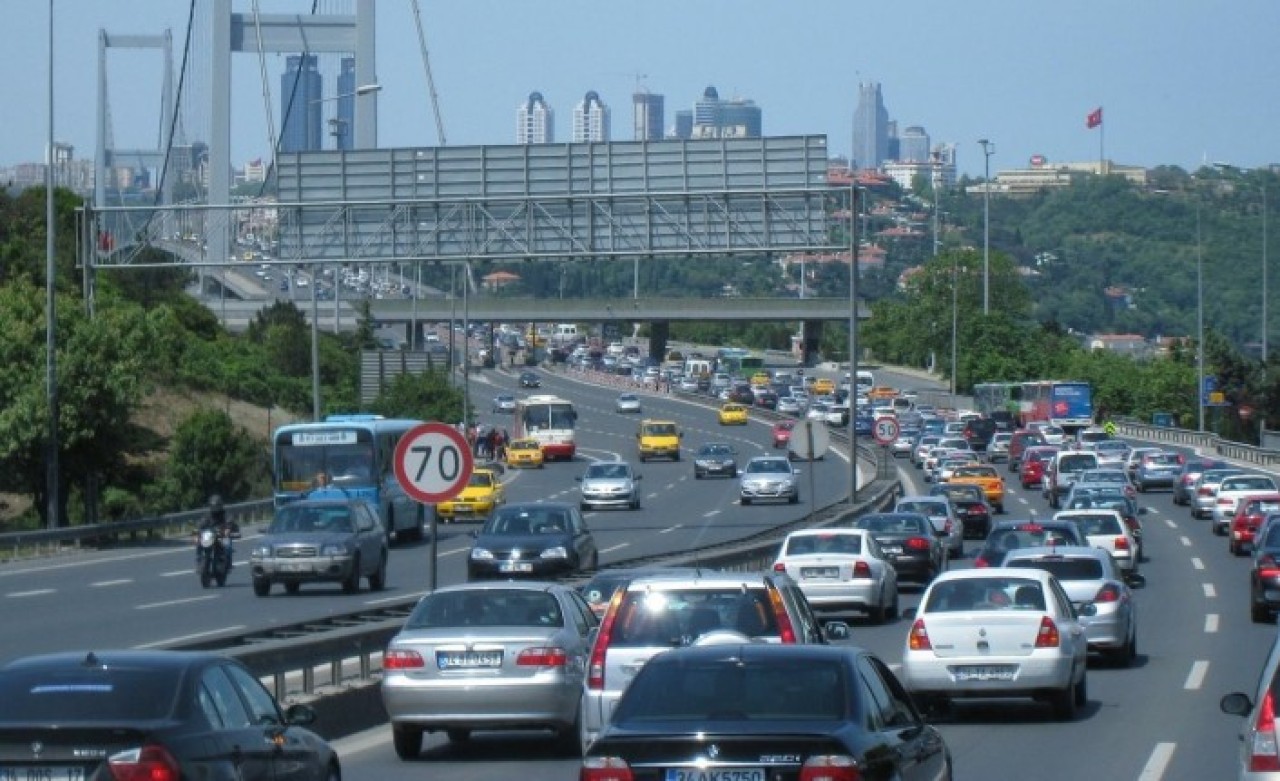 İstanbullular dikkat: 15 Temmuz'da bu yollar trafiğe kapalı olacak!