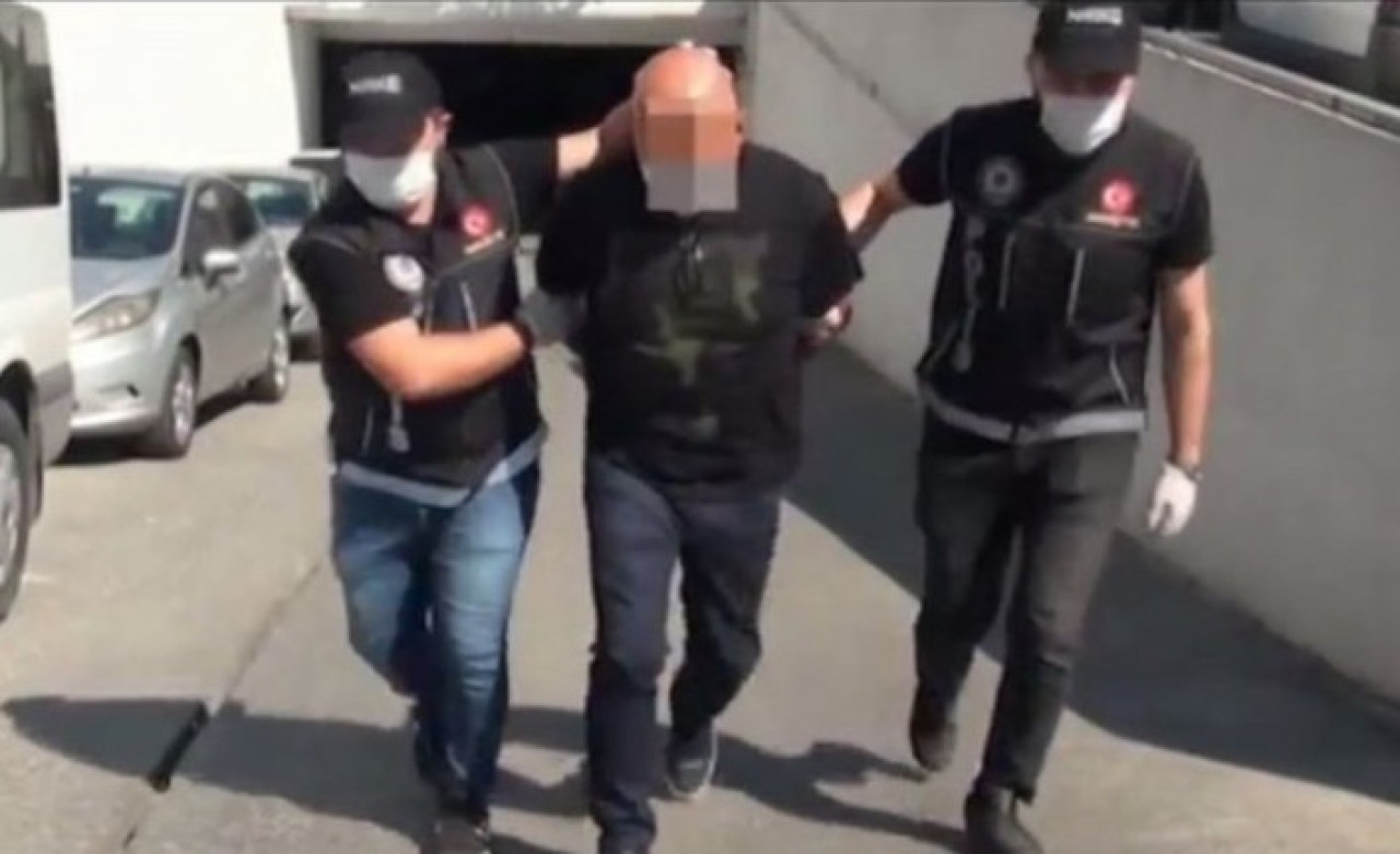 Kırmızı bültenle aranan uyuşturu baronu İstanbul'da yakalandı