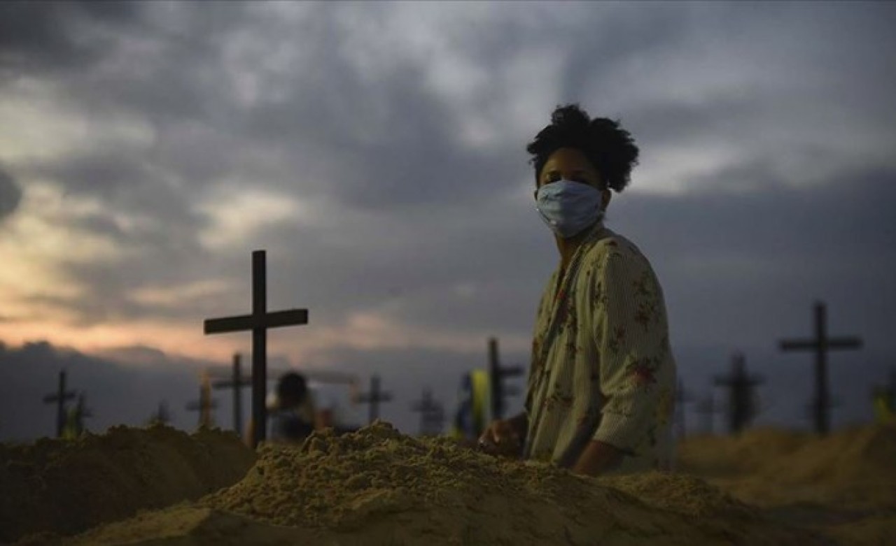 Koronavirüs dünyayı kasıp kavuruyor: Yüzlerce kişi öldü