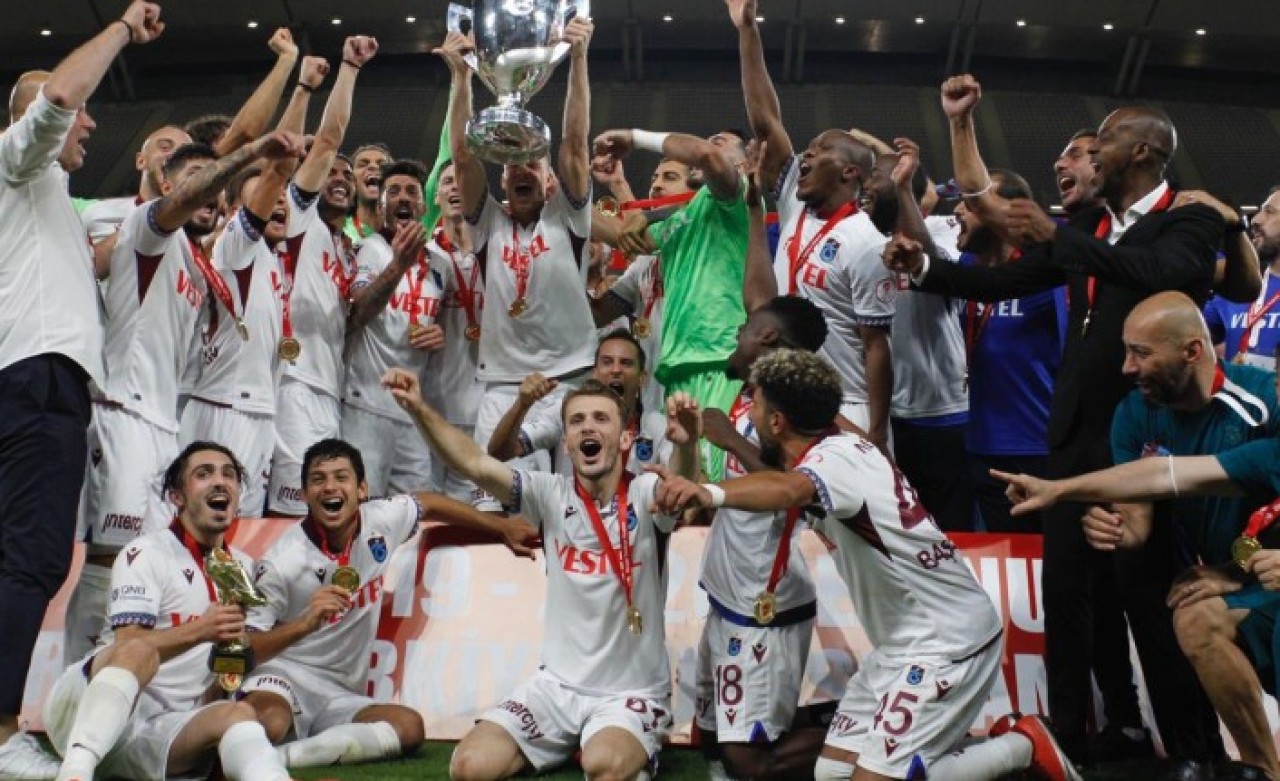Kupayı kazandı: Trabzonspor'un zaferi