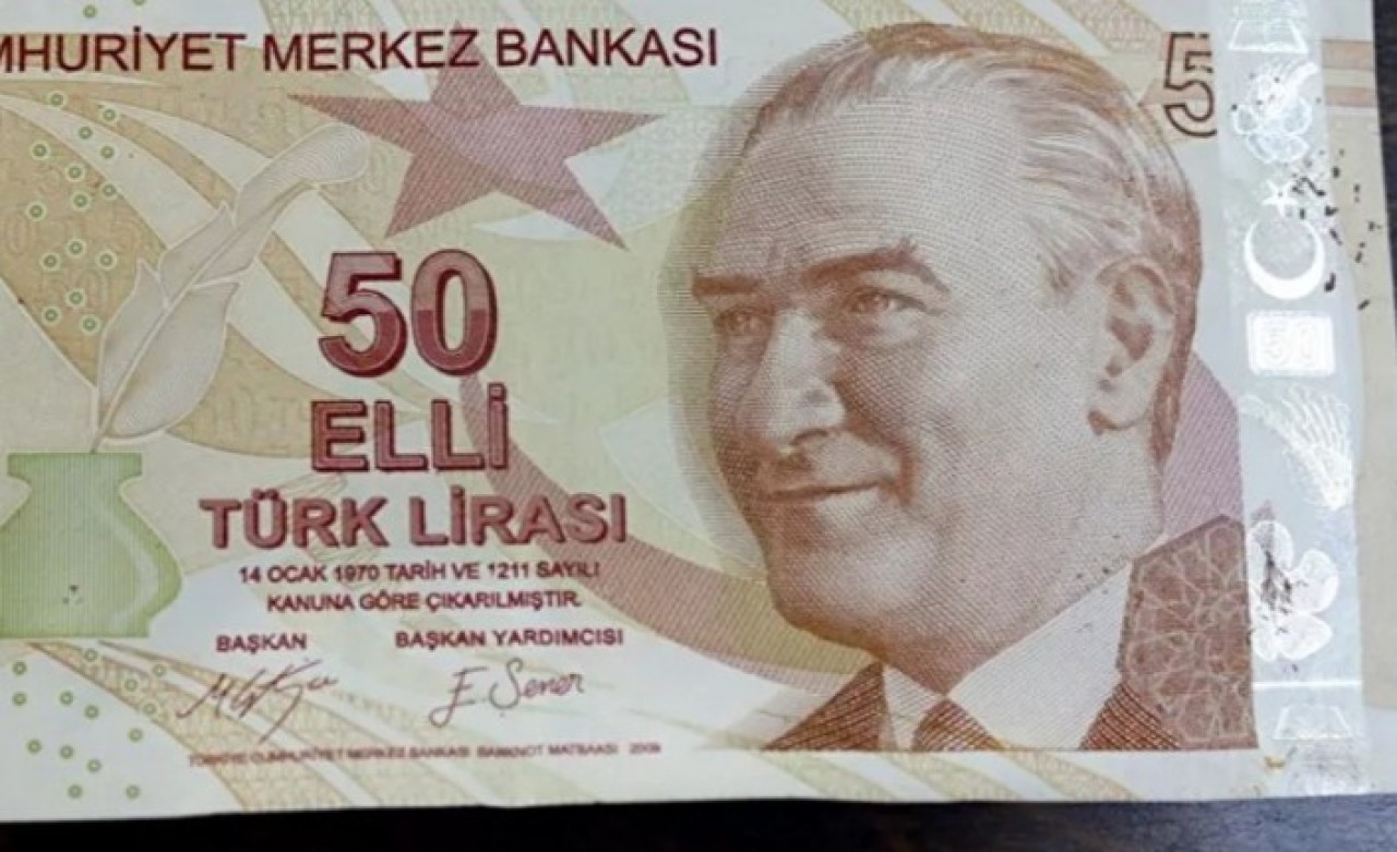 Mustafa Şahin'in hatalı basım 50 lirasına 75 bin TL teklif