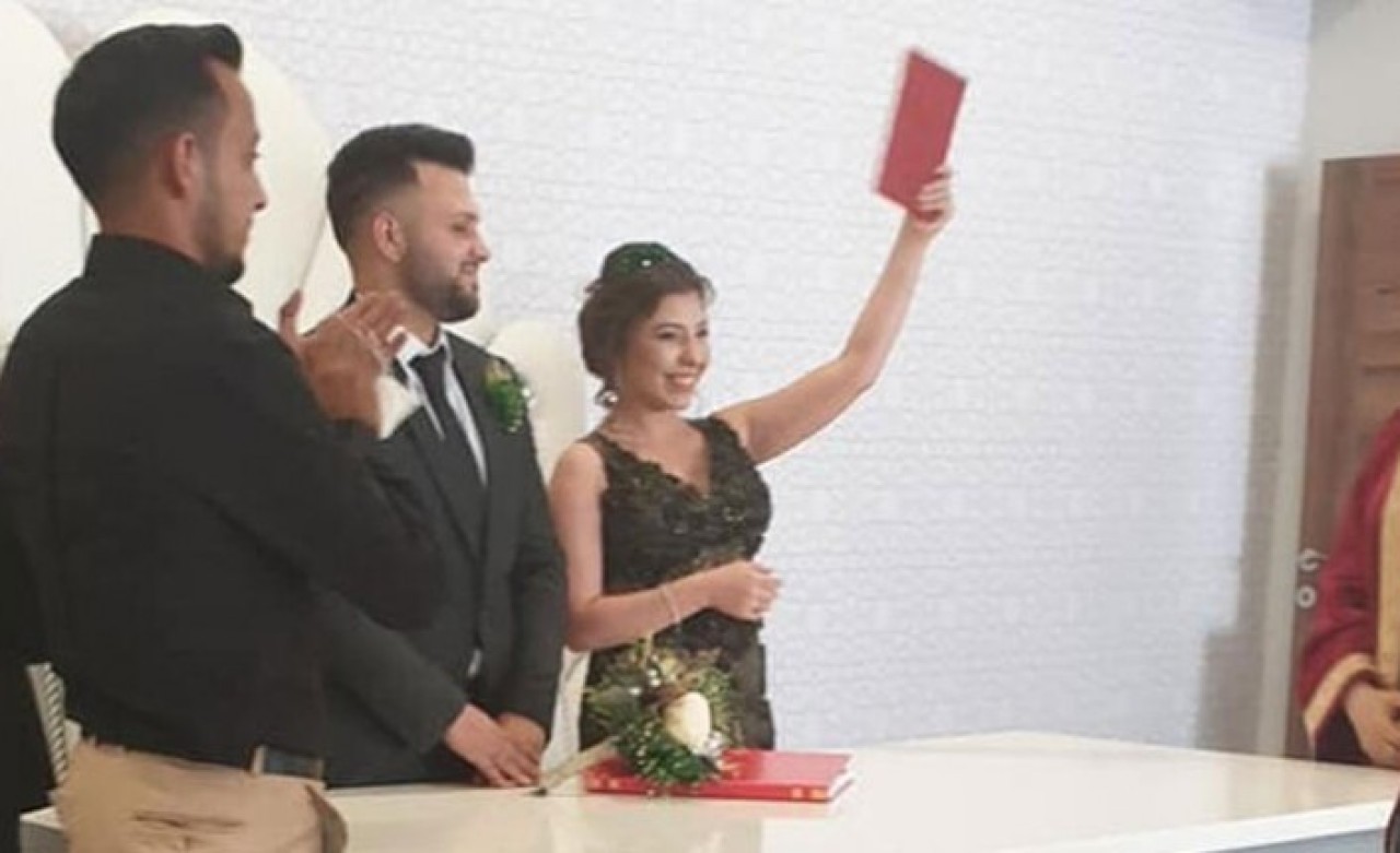 Nikah kıyılmıştı,  düğün yapacaklardı: Hande Şeker öldü