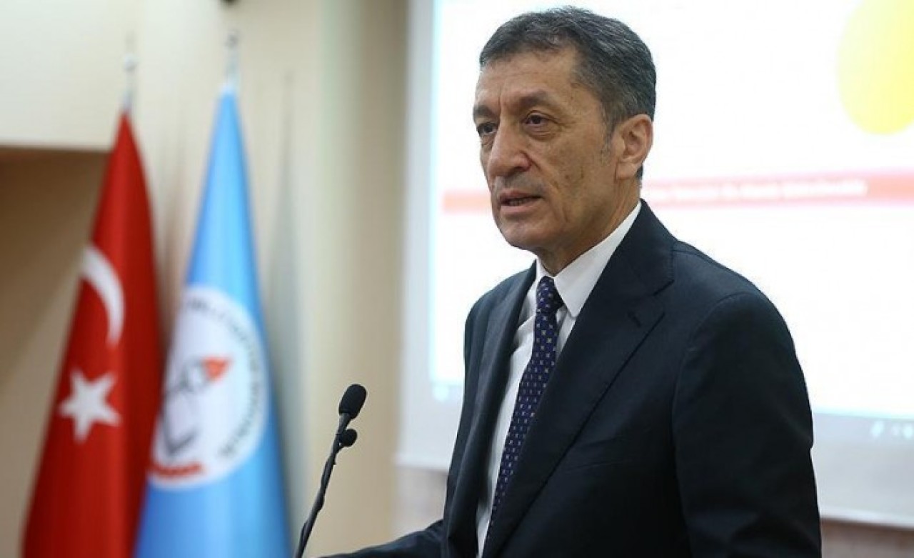 Okullar 31 Ağustos'ta açılacak mı? Bakan Selçuk'tan açıklama