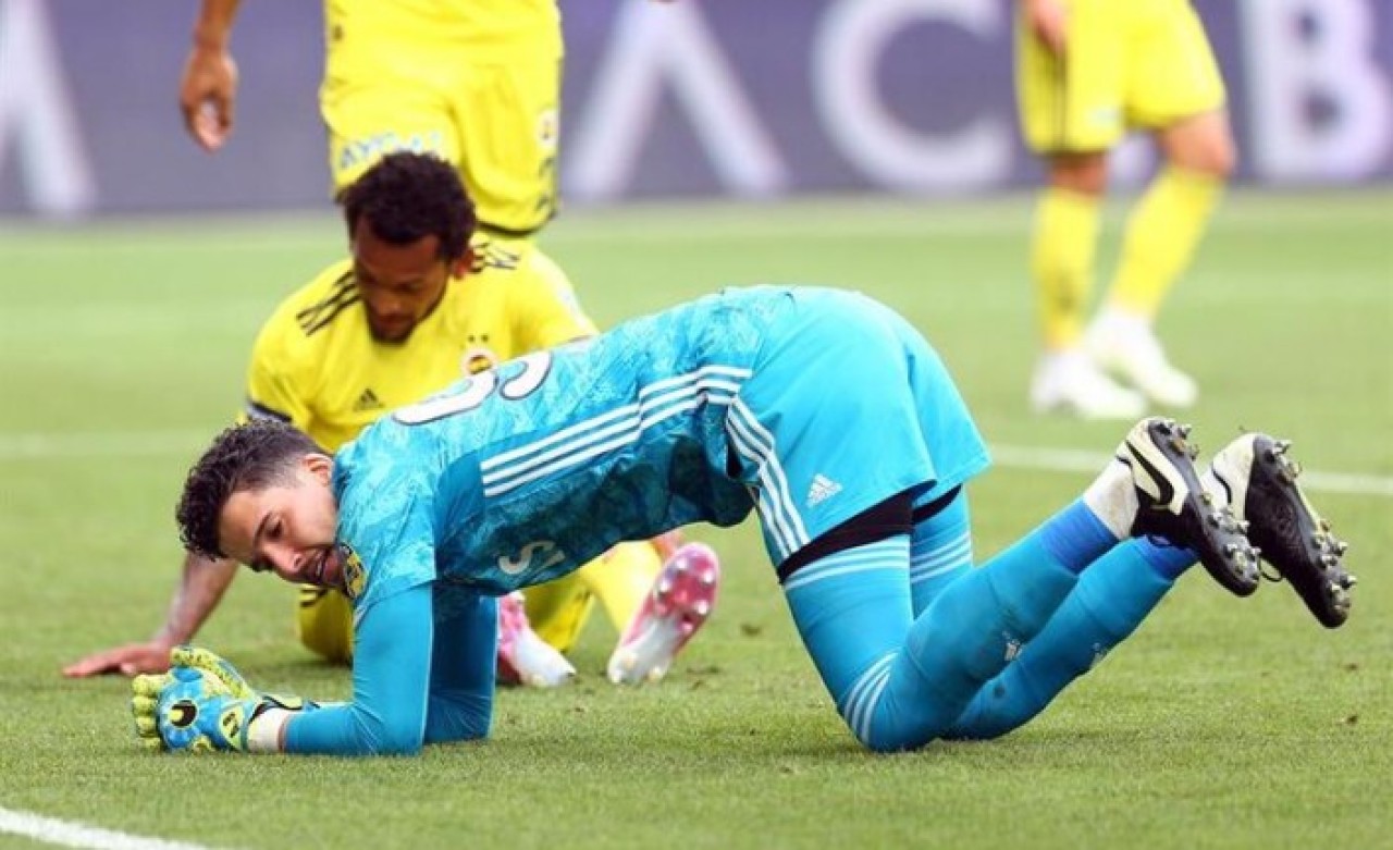 Rıdvan Dilmen: Fenerbahçe şaşkın ördek gibi!