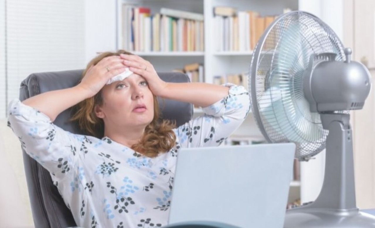 Dr. Sinan Akkurt: Sıcaklar aşırı etkiliyorsa sıcak intoleransınız olabilir