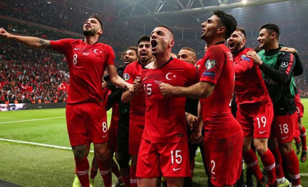 TFF,  Türkiye-Macaristan maçının hangi statta oynanacağını açıkladı!