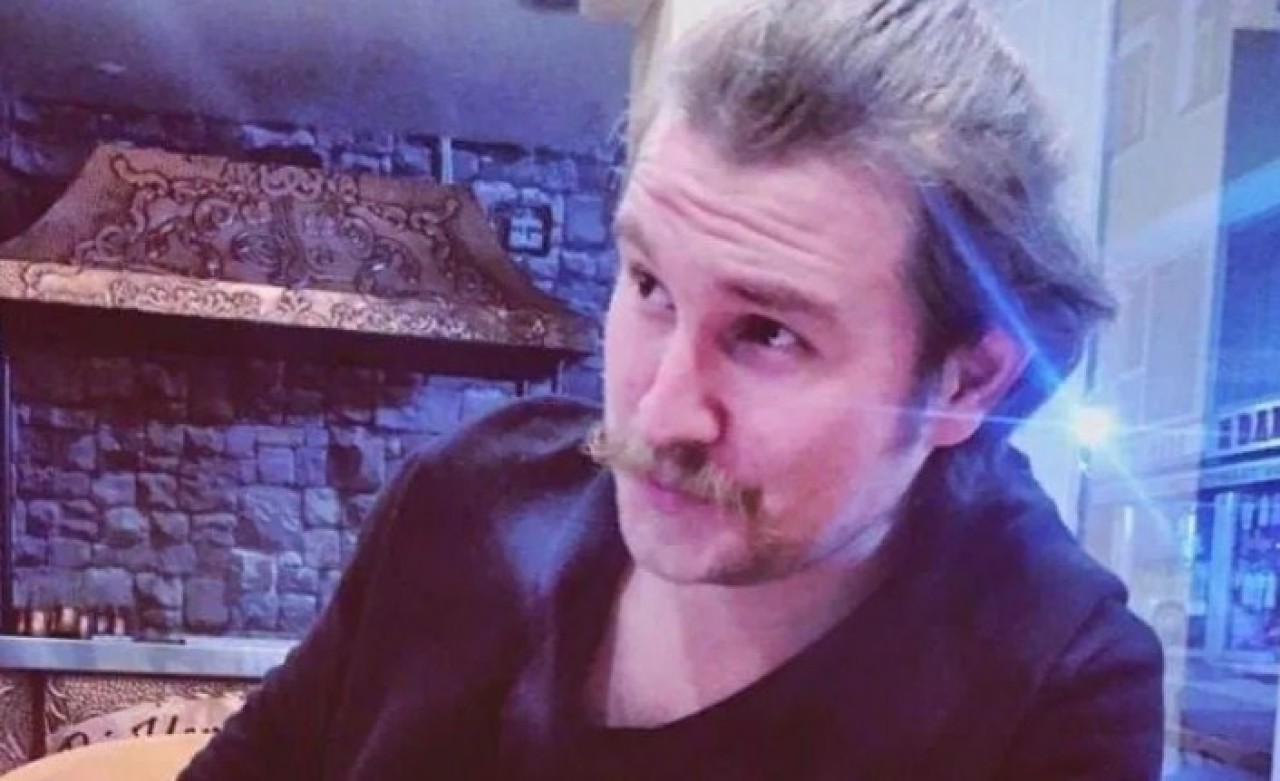 Enes Özkan kimdir? Tiyatrocu Enes Özkan hayatını kaybetti