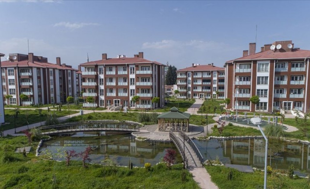 TOKİ sosyal konutları için kura çekildi