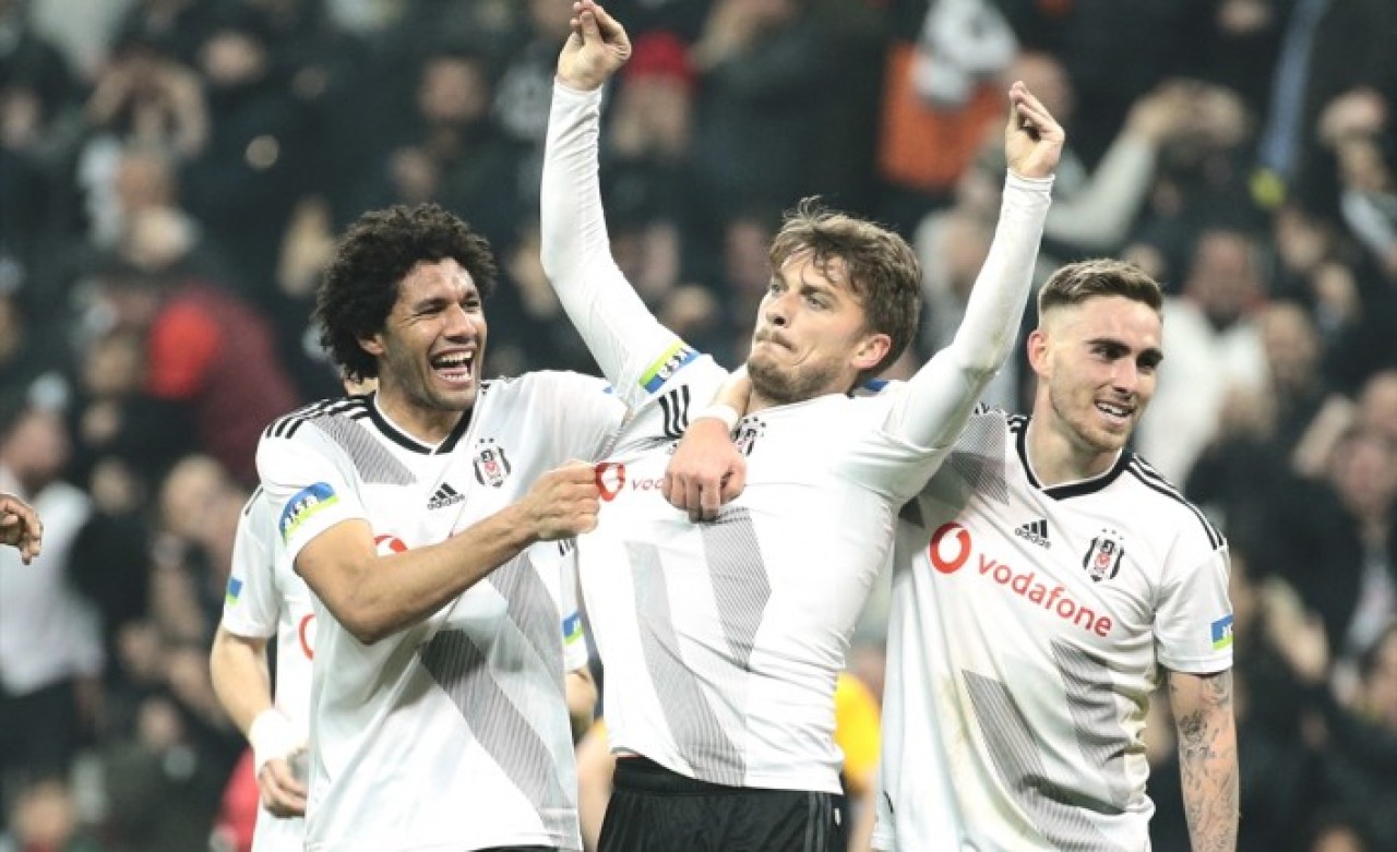 Trabzonspor'a ret: Beşiktaş,  Şampiyonlar Ligi'nde