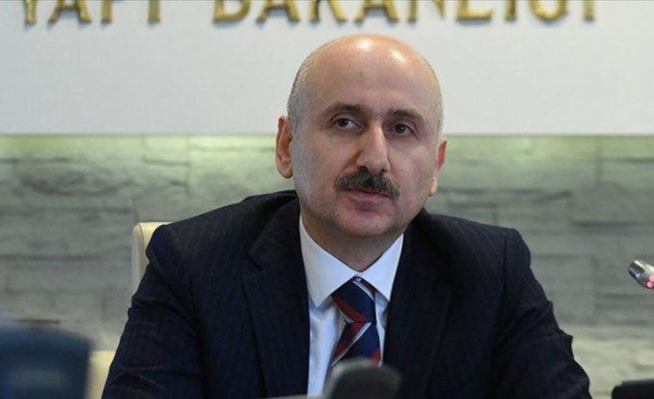 Ulaştırma ve Altyapı Bakanı Karaismailoğlu açıkladı: Rusya ile uçuşlar başlıyor