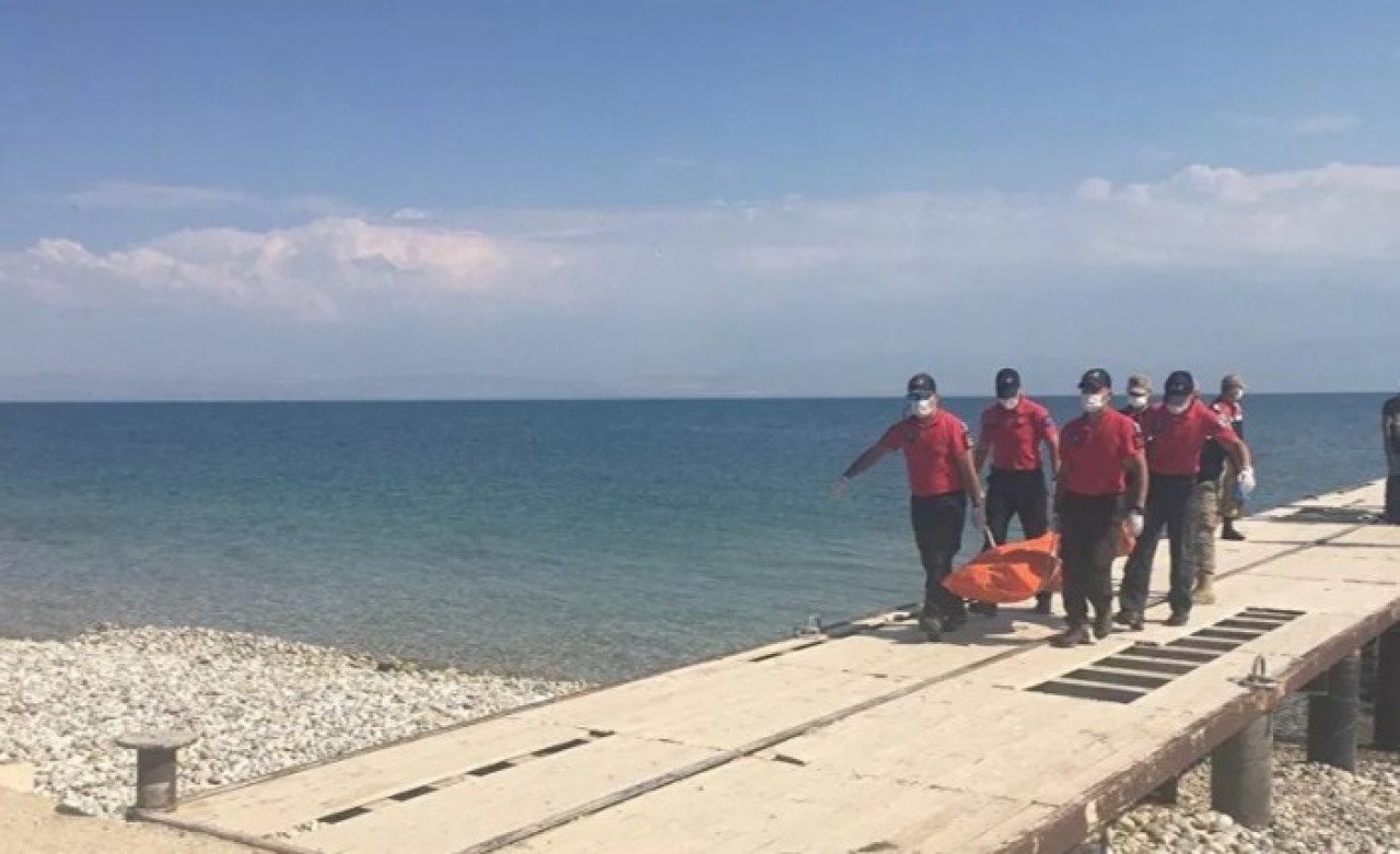 Van Gölü'nde 2 kişinin daha cesedi bulundu: Can kaybı 42'ye yükseldi