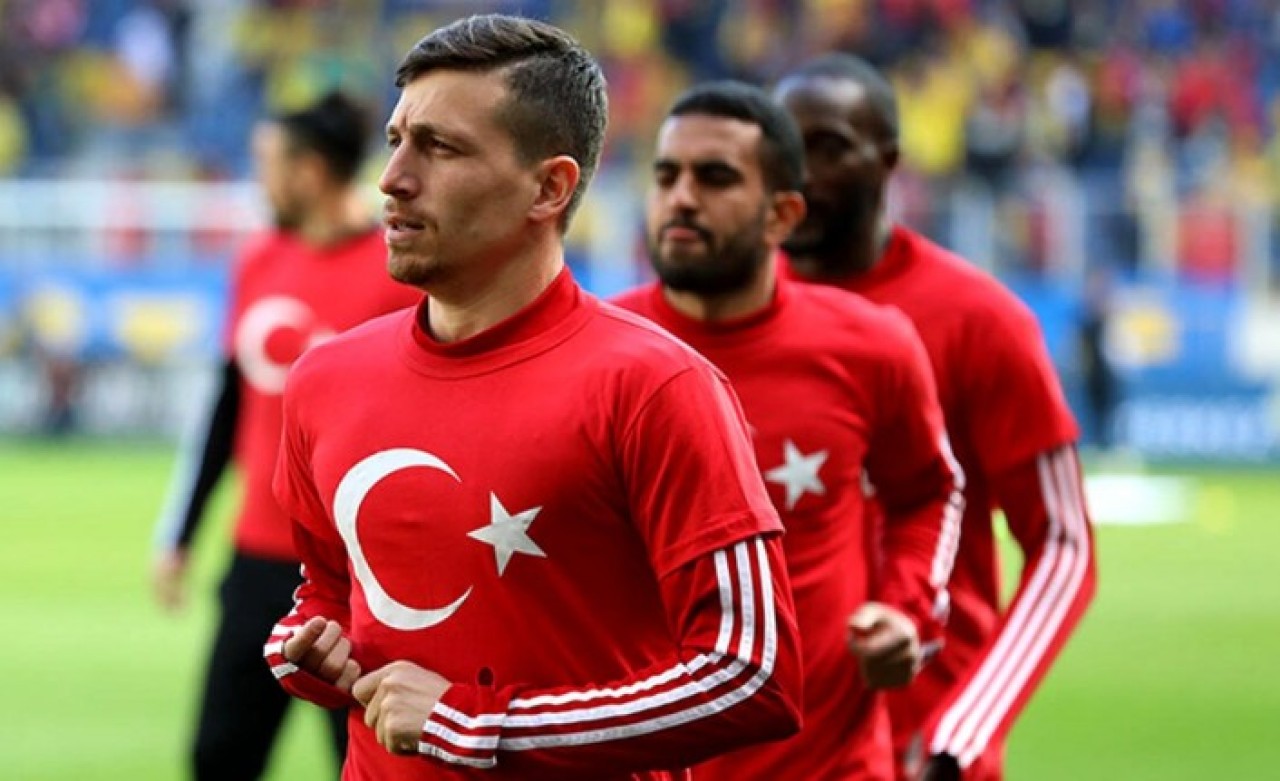 Ve resmen açıklandı: Mert Hakan Yandaş'ın yeni takımı belli oldu