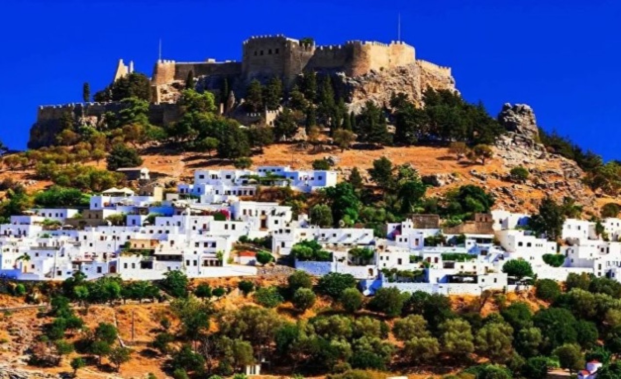 Yunanistan'daki turizmciler: "Türk turistleri çok özledik,  salatayla karnını doyuran Almanlar gibi değiller"