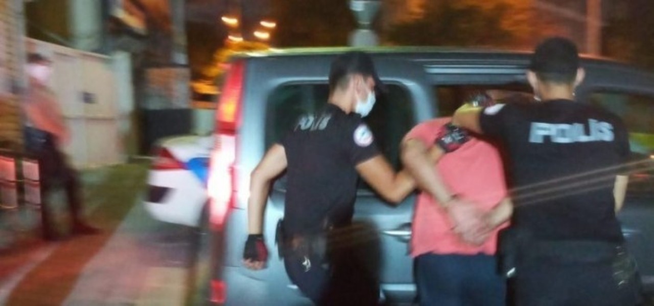 Yunanistan'da değil Şile'de: Türk bayrağına saldırı