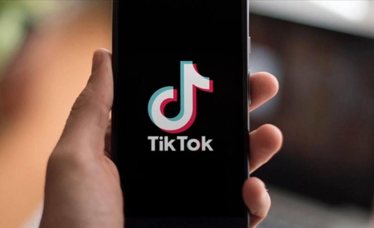 18 yaşındaki genç,  TikTok'tan beğeni almak için komşusunu öldürdü
