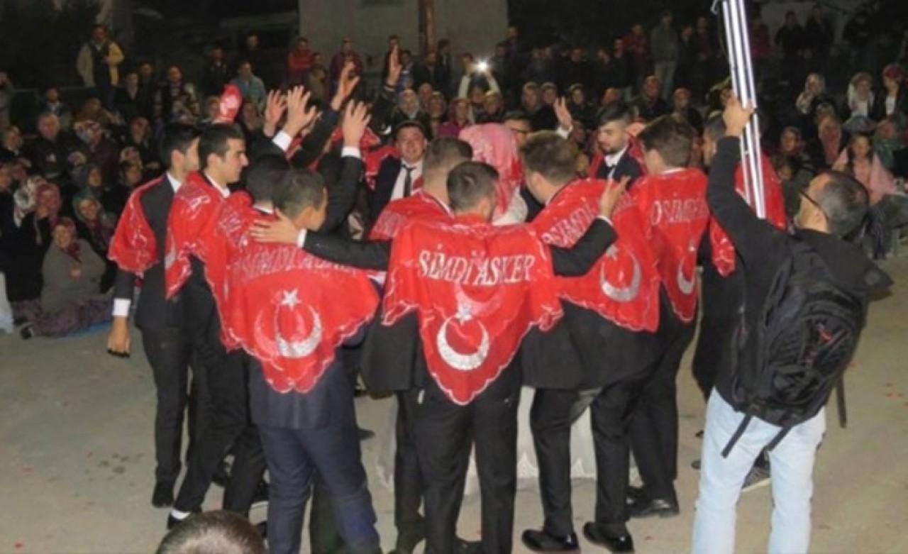 Asker adayları 'konvoy taahhütnamesi' imzalayacak